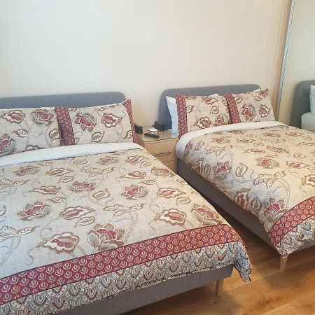 London Luxury Apartments 5 Min Walk From Ilford Station, With Free Parking Free Wifi Экстерьер фото