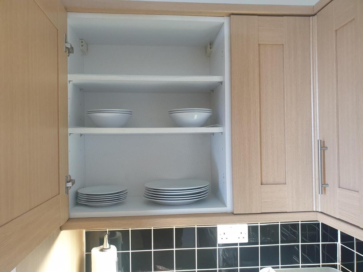 London Luxury Apartments 5 Min Walk From Ilford Station, With Free Parking Free Wifi Экстерьер фото